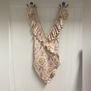 Loveshackfancy bathing suit size Small